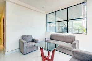 Interior - Super Townhouse Oak Kamineni Bus Stop (Hyderabad)