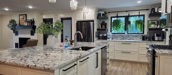 Spacious Beaver Lake Retreat - 4BR Home with Game Rooms - Sleeps 14