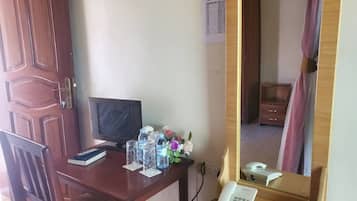 Quarto casal luxo, sacada, vista para a cidade | Parte interna