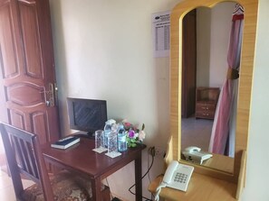 Quarto casal luxo, sacada, vista para a cidade | Parte interna