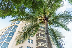 Exterior - Family Getaway | Beachfront Unit with Pool for a Perfect Stay! (Fort Myers Beach)