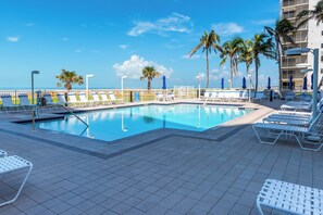 Pool - Family Getaway | Beachfront Unit with Pool for a Perfect Stay! (Fort Myers Beach)