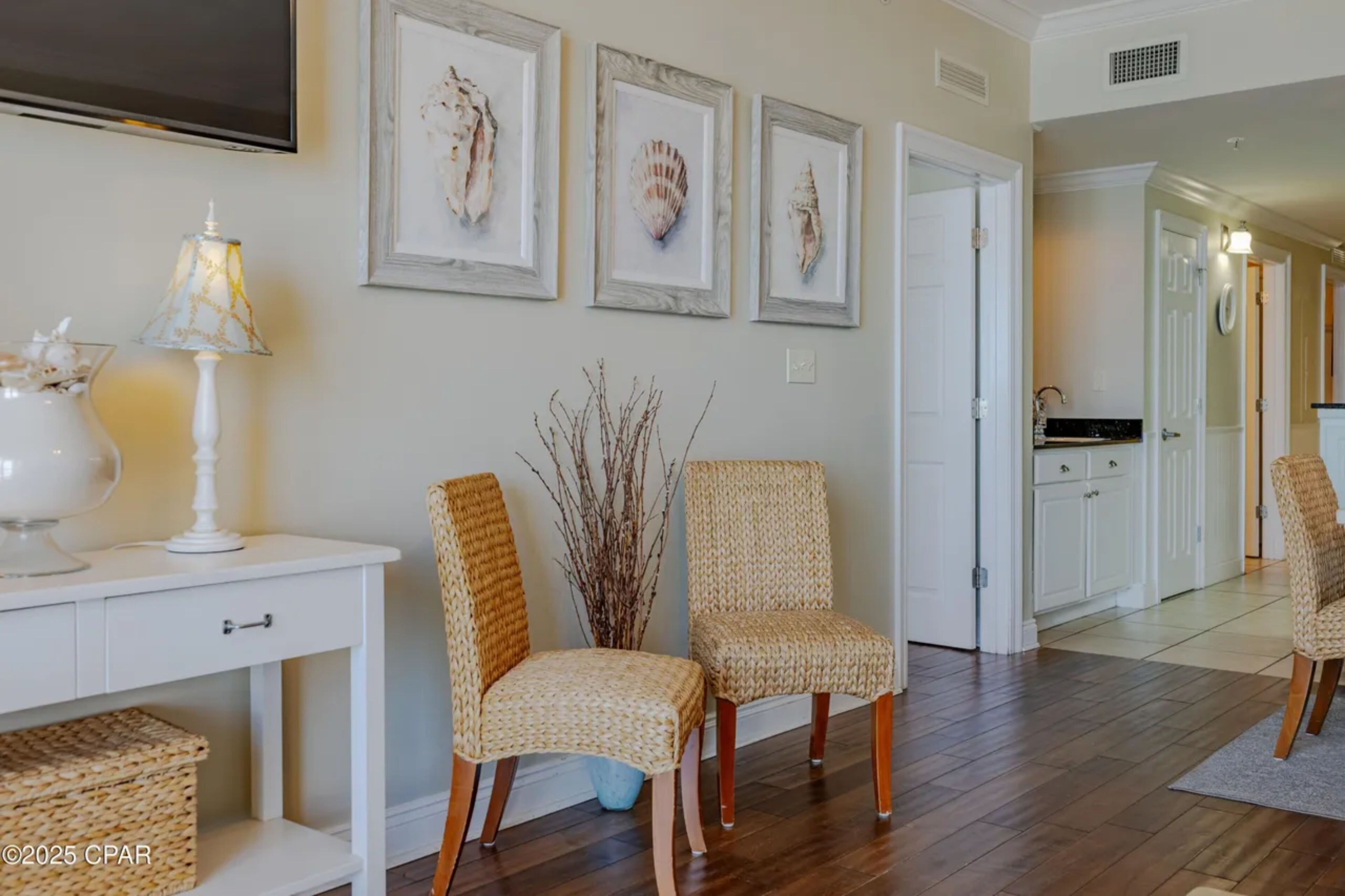 Appart'hôtel, plusieurs lits, balcon, vue océan (Calypso Resort 606e) | Intérieur