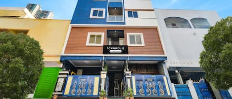 House | Exterior
