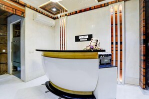 Reception - Palette Swaroop Nagar Shanti Kutir (Kanpur)