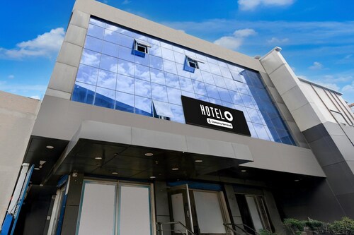 Super Hotel O Ambedkar Park Gorakhpur