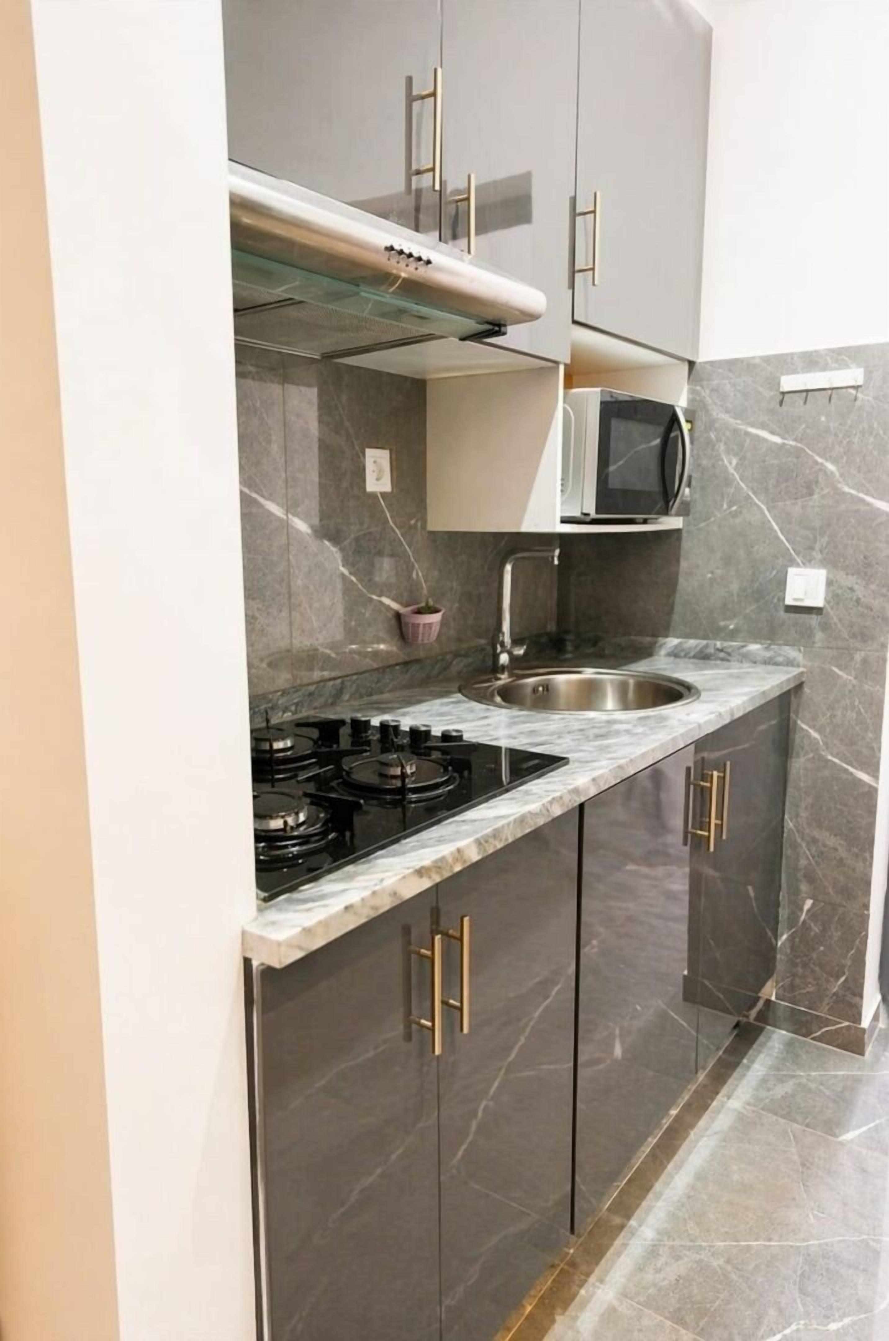 Fridge, microwave, stovetop, toaster