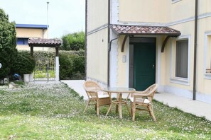 Outdoor dining - SE244 - Senigallia, large four-room apartment  (Senigallia)