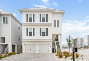 Exterior - BRISAS DE MAR! Walk to FloraBama! Luxury+Modern+Coastal 5 bedroom home~Sleeps 16 (Pensacola)