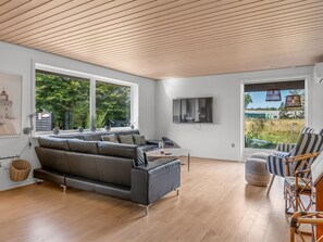 TV - "Mikkelina" - 1.7km from the sea by Interhome (Rømø)