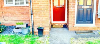 Lovely family friendly 2 -bedroom apartment , Earley, Reading ,allocated parking