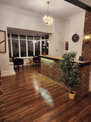 Lobby - The Limes Hotel (Market Rasen)