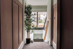 Interior - 3BR Seaside Home with Easy Beach Access in Margate (Kent)