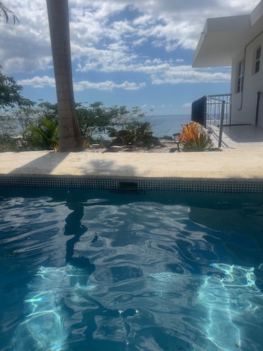 Sunset Experience on a 3-bedroom house in charming Rincon