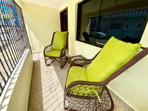 Apartment, 2 Schlafzimmer | Balkon