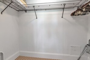 Interior - 2-bedroom/2 Bath condo in peaceful Saddlebrook with great views (Zephyrhills)