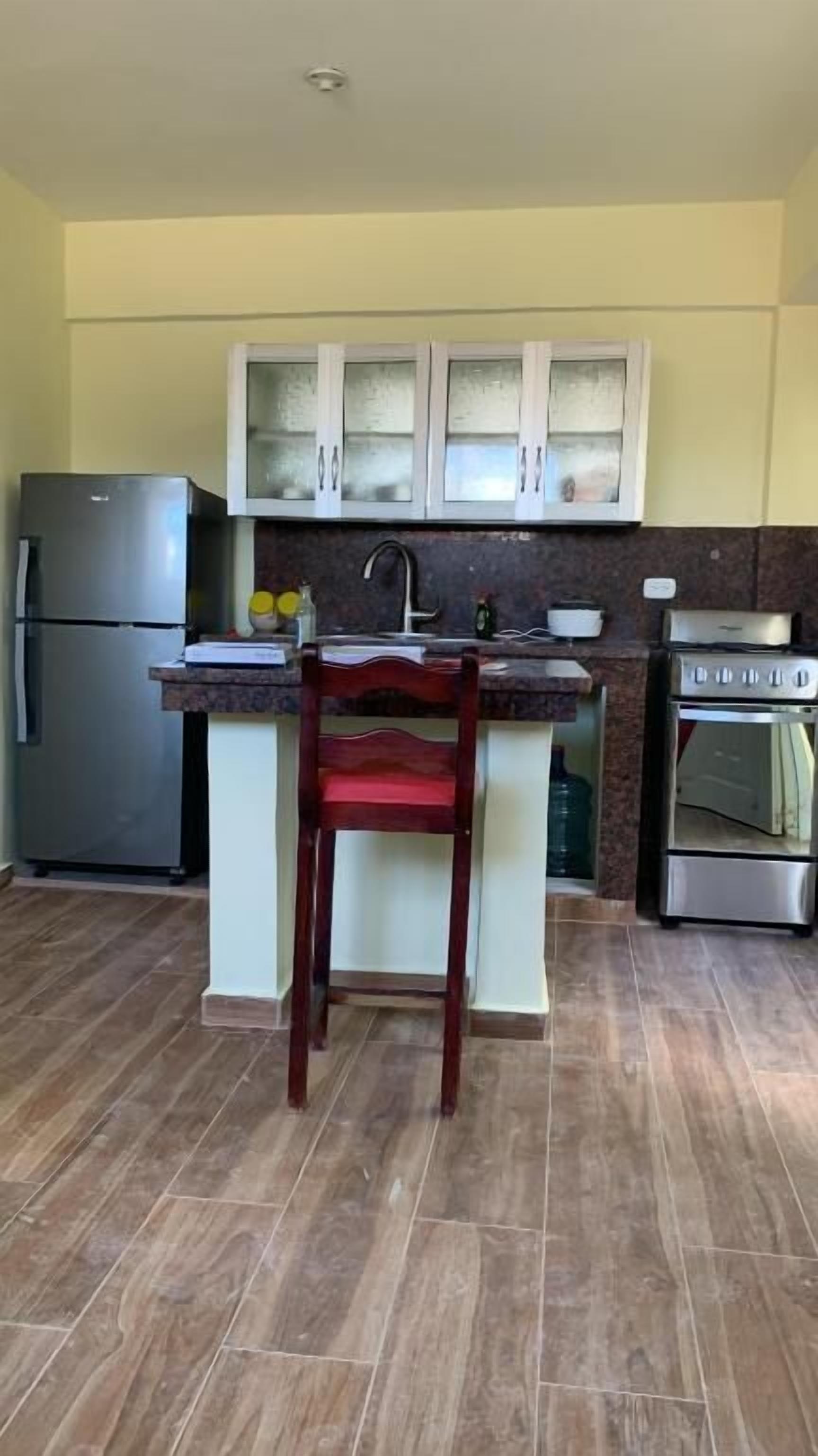 Room, 1 Bedroom | Private kitchen