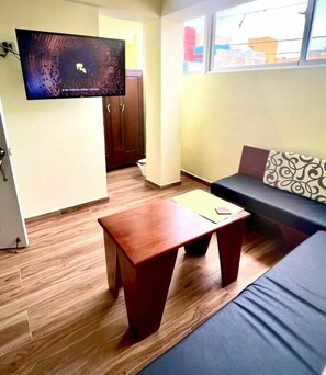 Zimmer, 1 Schlafzimmer | Wohnzimmer