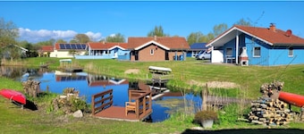 FH Wattschnecke, family-friendly with its own jetty and canoe