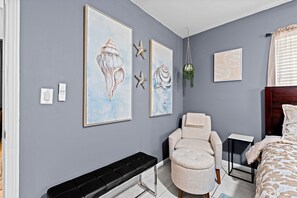 2 makuuhuonetta, silitysrauta/-lauta, ilmainen Wi-Fi, vuodevaatteet