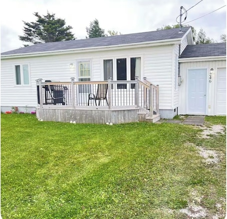 Exterior. Cozy Cottage in Gros Morne - Cow Head, NL
The Sand Dollar Inn - Pet Friendly!