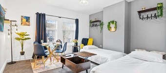 Stylish Birmingham Apartment For Family