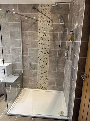 Een douche, een haardroger