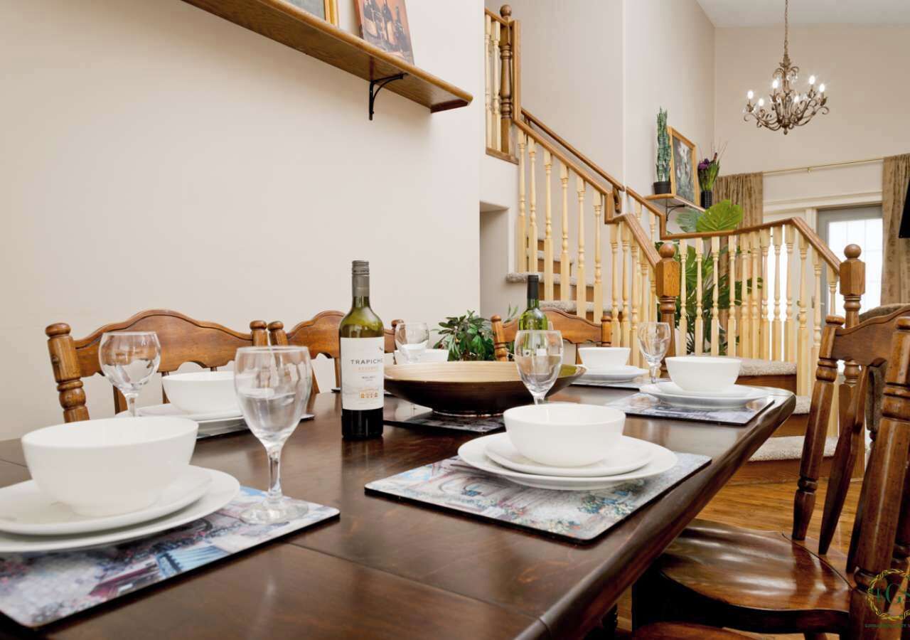 Family House | Dining
