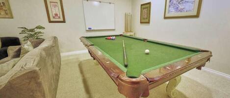 Family House | Games room