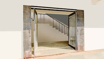 House | Reception