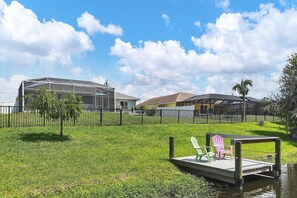 Terrace/patio - Coastal Englewood Retreat near beaches, golf and relaxing sunsets (Englewood)