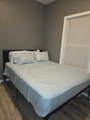 2 chambres, bureau, Wi-Fi gratuit