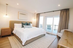 5 bedrooms, iron/ironing board, free WiFi, bed sheets - Luxury resort like home packed with amenities and breathtaking Ocean Views! (Kitty Hawk)
