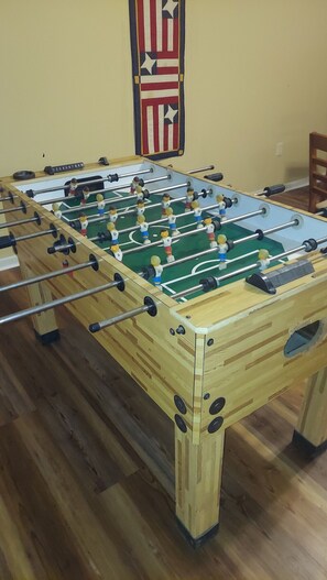 Spielezimmer