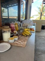 Desayuno buffet incluido todos los días 