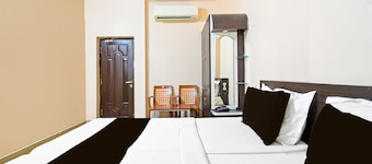Deluxenagamayuri Grand