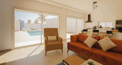 Villa céleste à Djerba - Piscine privée 2' de la Mer