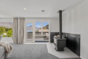 Interior - Alpine Lakeview Residence (Queenstown)