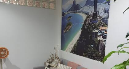 Copacabana, low location, with 2 bedrooms for up to 6 people.