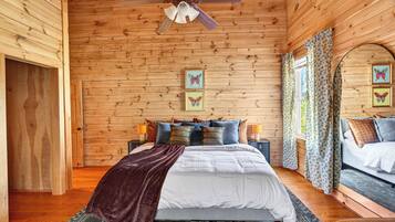 4 Schlafzimmer, Bügeleisen/Bügelbrett, WLAN, Bettwäsche