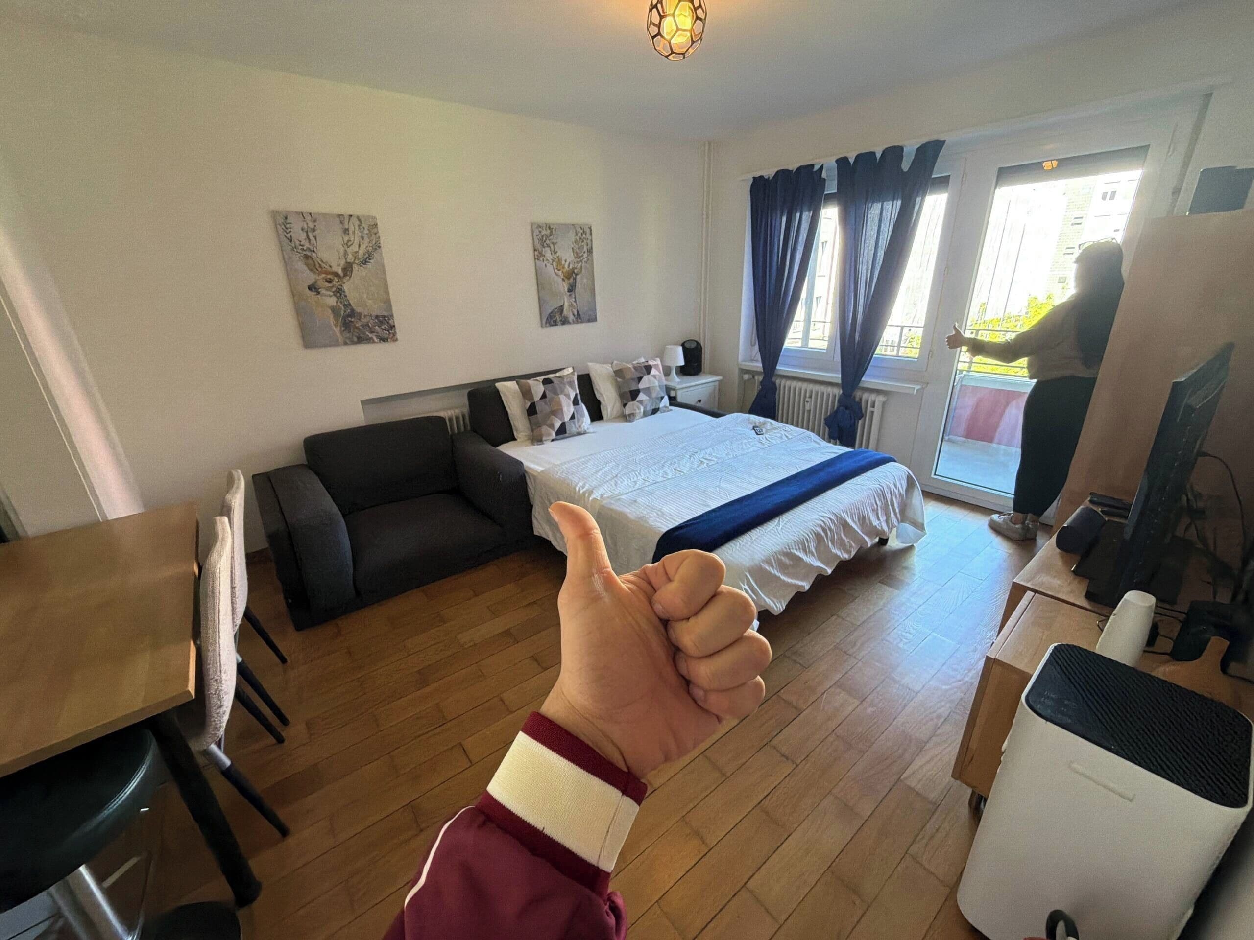 2 bedrooms, iron/ironing board, free WiFi, bed sheets