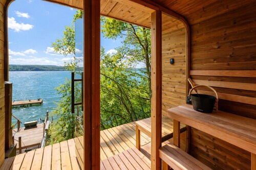 Seneca Lakefront | Hot Tub, Sauna & Epic Game Room / Bar
