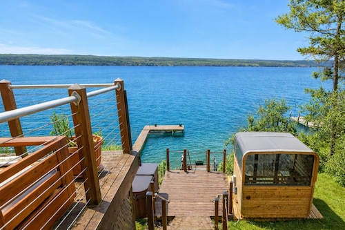 Seneca Lakefront | Hot Tub, Sauna & Epic Game Room / Bar