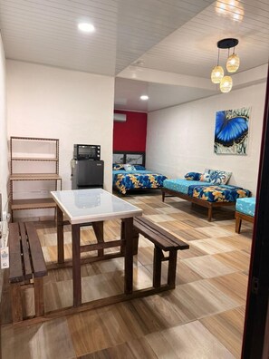 Standard Room | In-room safe, desk, laptop workspace, free WiFi