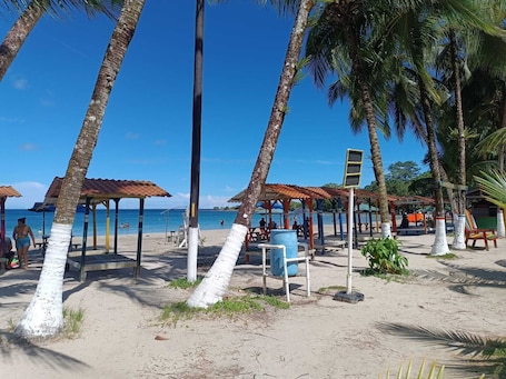 Playa. Vicina Maris Beach Lodge