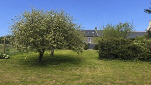 Property grounds - La Maison de Léa by Interhome (Saint Coulomb)