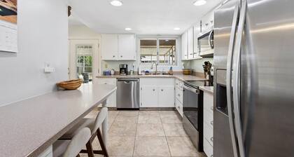 Tranquil Sun City West 2BR | 55+ Community Pool
