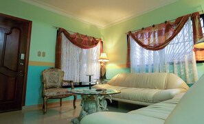 House, 3 Bedrooms, Smoking, Patio | Living room - Large House With AC Wifi Parking Ideal for Families (San Juan de la Maguana)