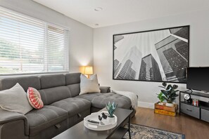 Living area - Spacious Retreat: Patio, Games, and Quick to DEN (Arvada)