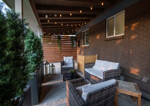 Terrace/patio - Private Upper Unit Home, Pet Friendly, Min to DT (Arvada)